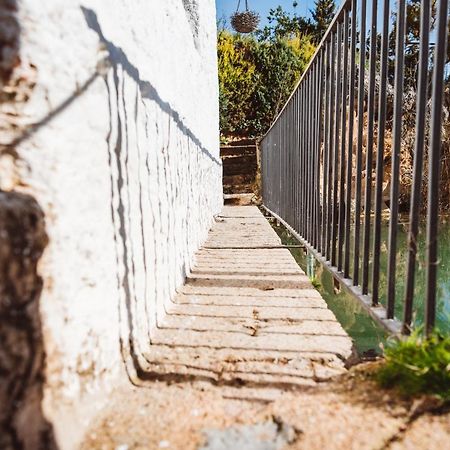 オッサ・デ・モンティエル La Casita Del Pescadorゲストハウス エクステリア 写真