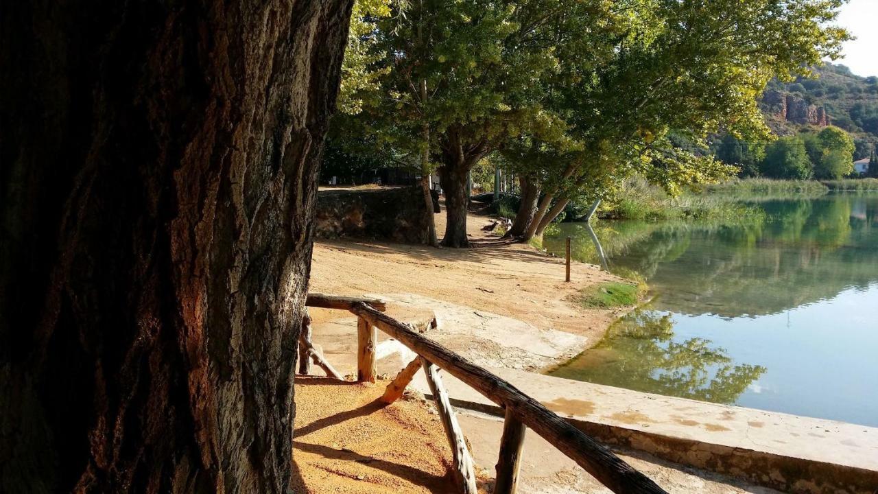 オッサ・デ・モンティエル La Casita Del Pescadorゲストハウス エクステリア 写真